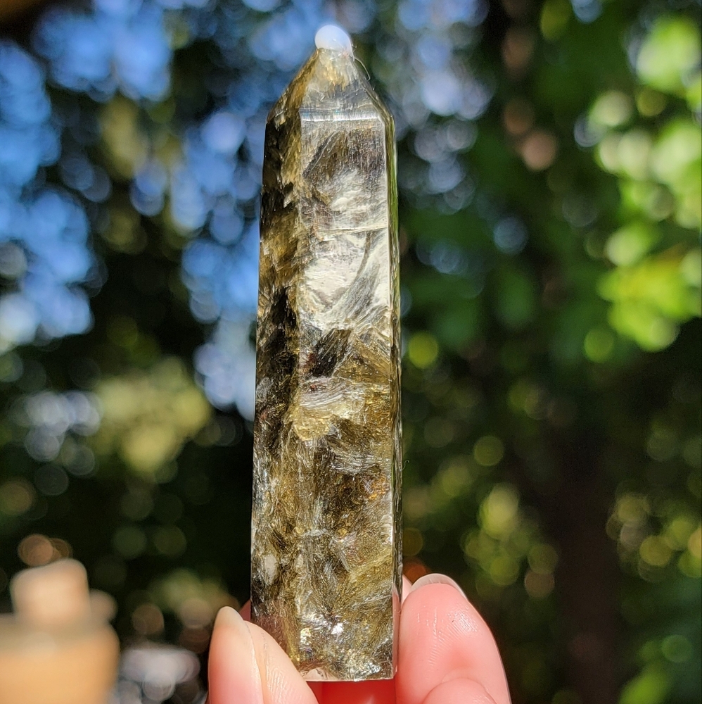 NEW 2.81" GREEN TOURMALINE WITH MICA TOWER